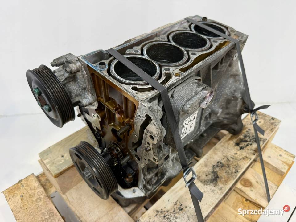 DÓŁ SILNIKA BLF VW Touran Golf V Eos Jetta III