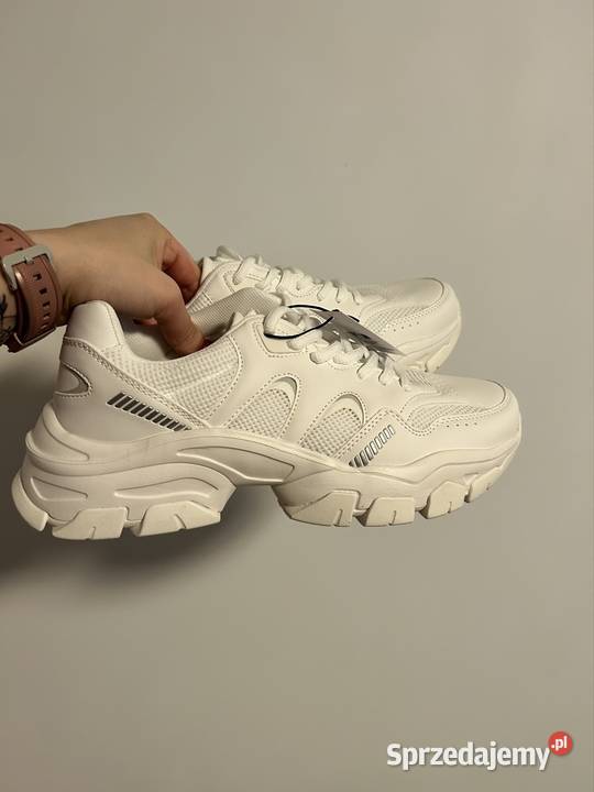 Buty sportowe Moda i Styl Krępa sprzedam