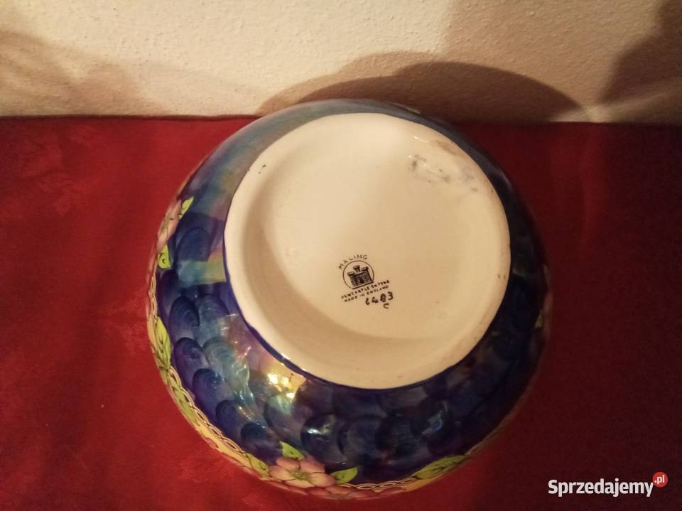 Misa z motywem kwiatowym bogato zdobiona Maling Porcelana i szkło