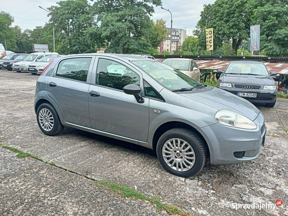 Fiat Grande Punto z Niemiec opłatach przeglądzie światła do jazdy dziennej Tomaszów Mazowiecki