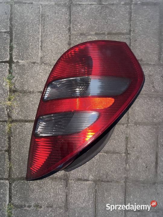 Lampa tył prawa Mercedes A klasa w169 wielkopolskie Ostrów Wielkopolski