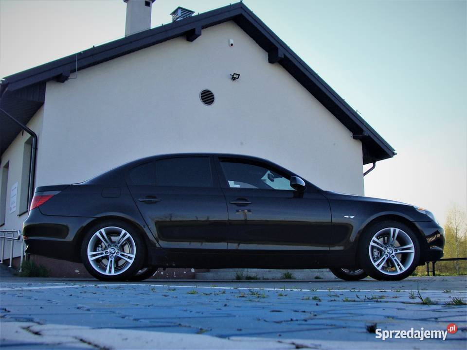 BMW e60 231 manual brązowe skóry M54 sprowadzony czarny BMW mazowieckie