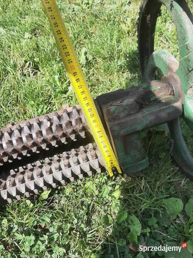 Wałki Podające Sieczkarni Mechanizm pod RĘBAK Wólka Pełkińska
