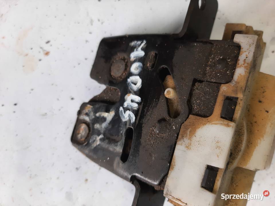 Renault Modus Zamek klapy tylnej bagażnika osobowe łódzkie