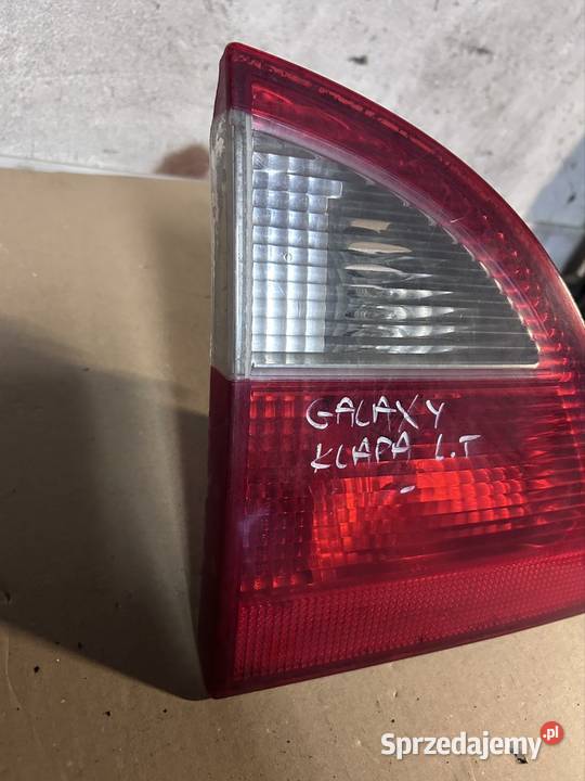 Lampa w klapę lewa ford galaxy lift 7m5945093b Lampy tylne kujawsko-pomorskie Grudziądz