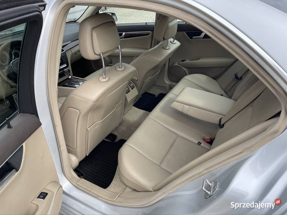 Mercedes W204 c klasa amg 2014r 30 benzyna 4x4 uszkodzony Wschowa