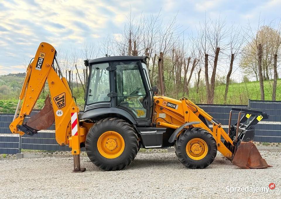 KOPARKOŁADOWARKA JCB 3CX JCB CONTRACTOR Koparko Koparko ładowarki Gdańsk