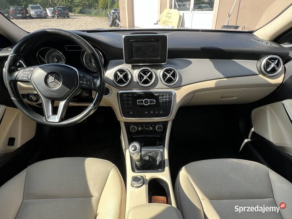 MercedesBenz GLA 200 16 benzyna 156 2015 manual nawigacja Dolna Grupa sprzedam