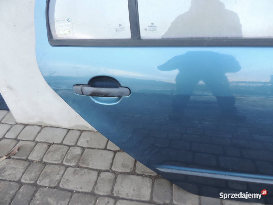SKODA FABIA 1 HB 5D DRZWI PRAWY TYŁ 9432 sprzedam