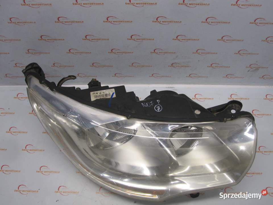 CITROEN DS4 20 HDI 11r lampa prawa przód Kielce sprzedam