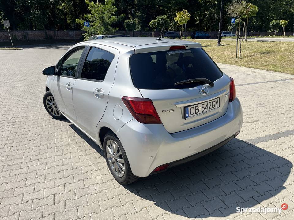 Toyota Yaris III Hatchback 5d 133 benzyna 2016 zachodniopomorskie Barlinek