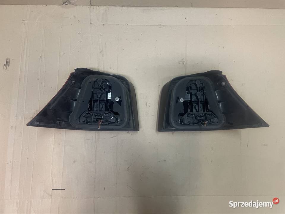 lampa tył tylna prawa lewa volkswagen golf IV 4