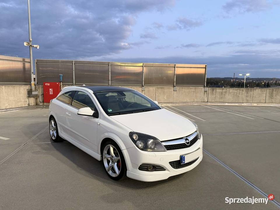Opel Astra H GTC 18 Benzyna Coupe Opc Line Skóra Chrzanów