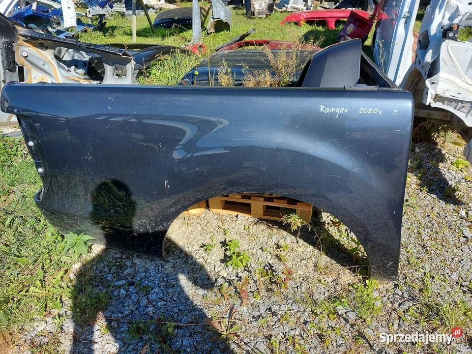 FORD RANGER IV Blotnik tył prawy burta paka