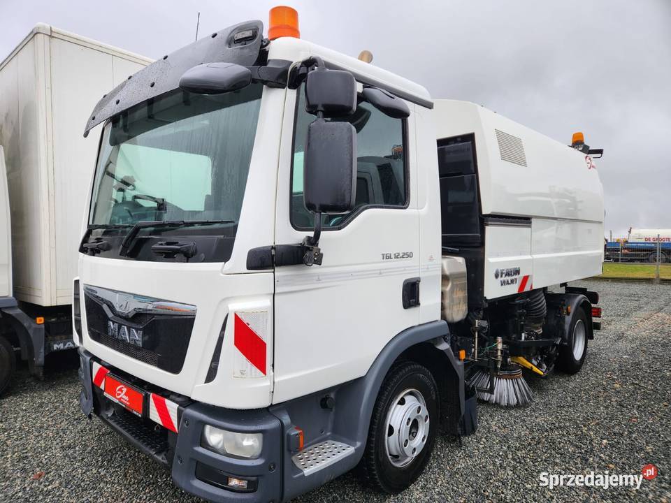 MAN TGL 12250 Zamiatarka FAUN Viajet 5 Szczotki 82807km Sierakowice