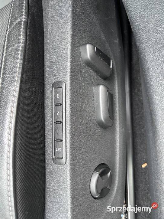 FOTELE SIEDZENIA SKODA OCTAVIA IV PAMIĘĆ Warszawa