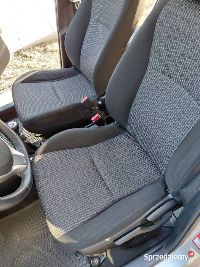 13 Benzyna Polski Salon 2014r Yaris Warszawa