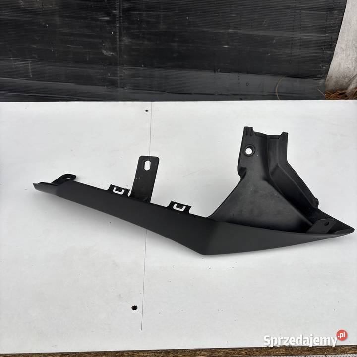 OWIEWKA TYŁ PRAWA YAMAHA MT 125 Radom