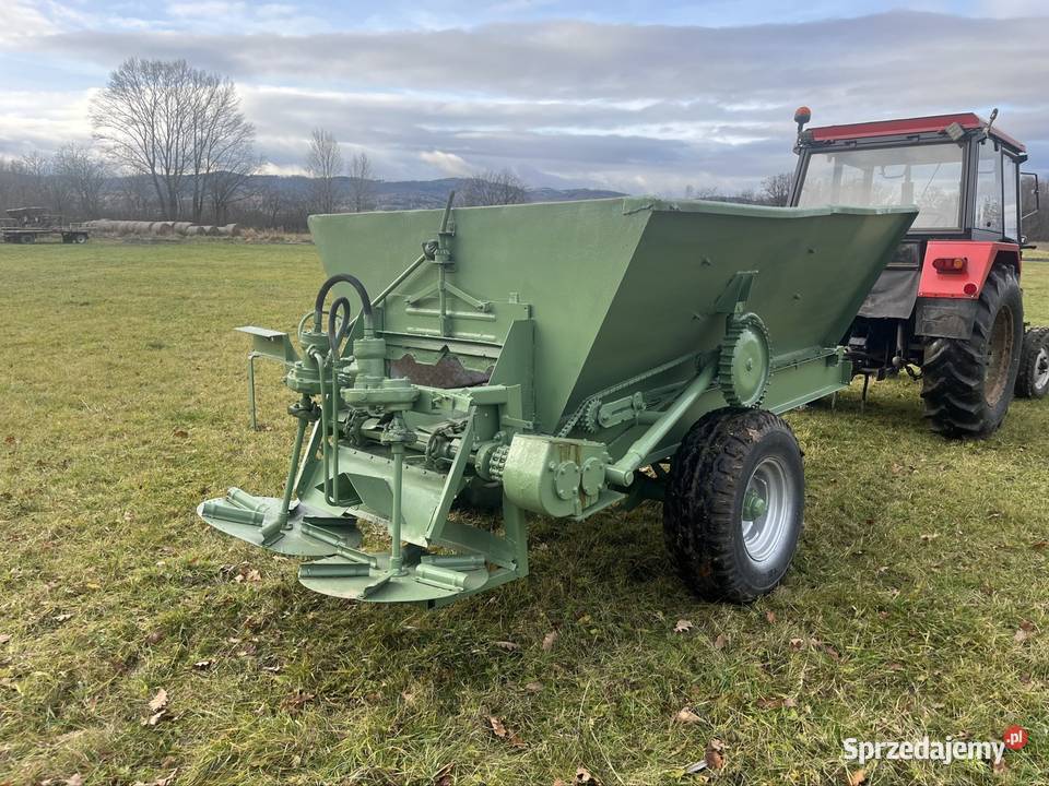 Sprzedam rozsiewacz RCW 3 Świdnica sprzedam