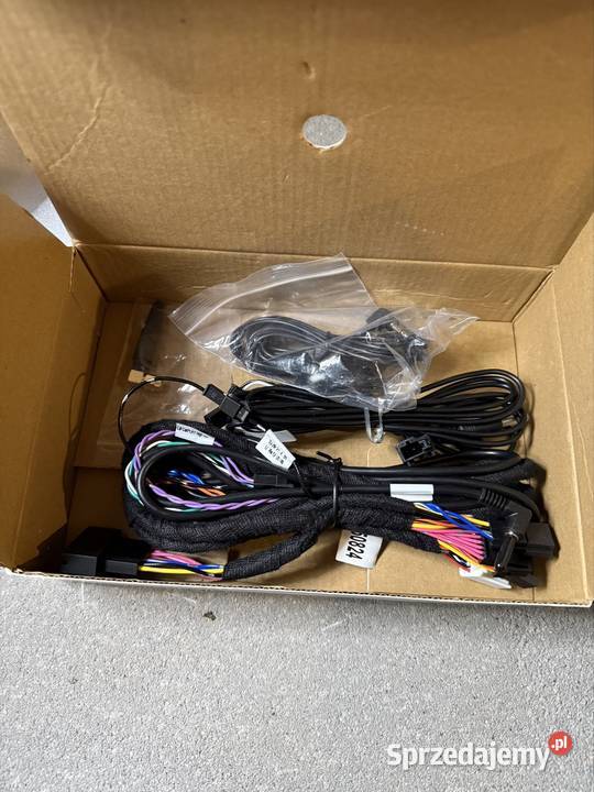 CarPlay i Android Auto BMW z systemem CIC Nowa Karczma