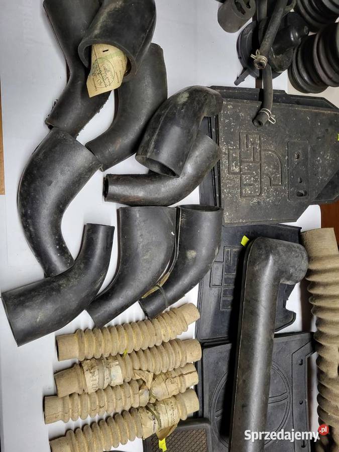 Syrena fabrycznie nowa rura gumowa pompy wody Chodzież