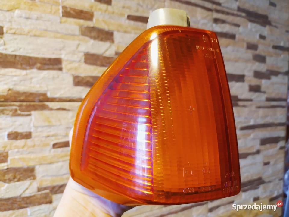 Ford Escort MK3 Orion MK1 lampa kierunkowskaz osobowe