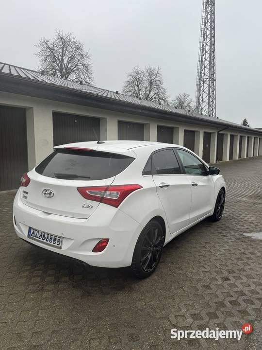 Hyundai i30 2014r światła LED Stargard