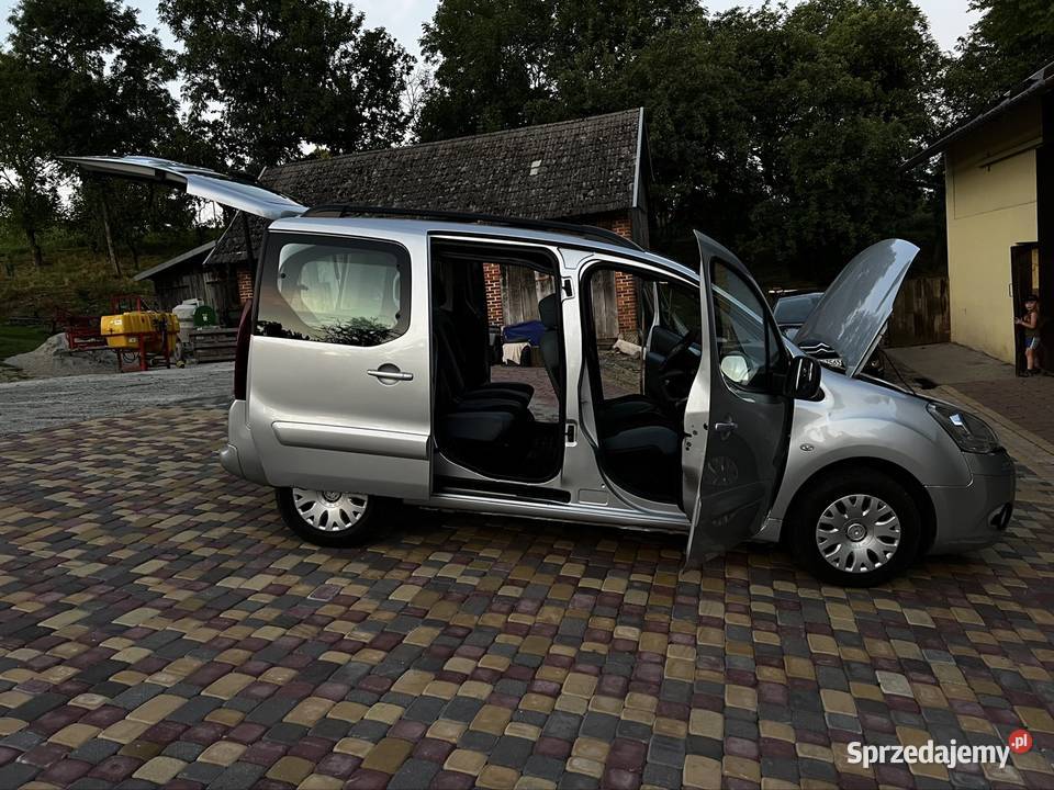 Citroen Berlingo II 16 HDi lift 2014 czujnik parkowania Berlingo