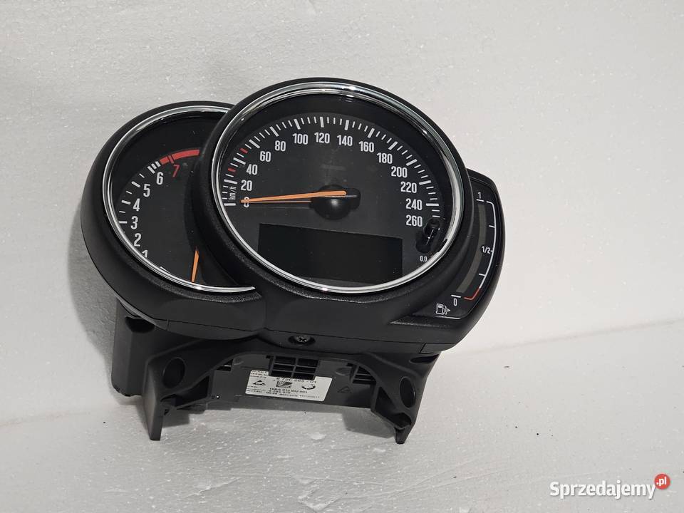 Zegary Mini F60 Marki