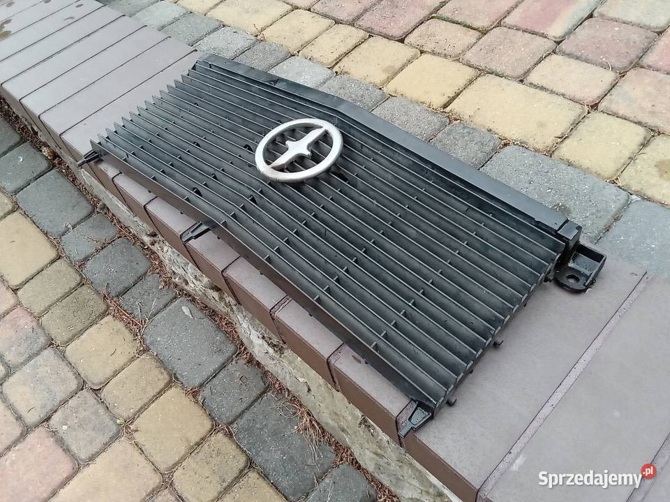 Grill osłona chłodnicy FIAT 125P Drzewica