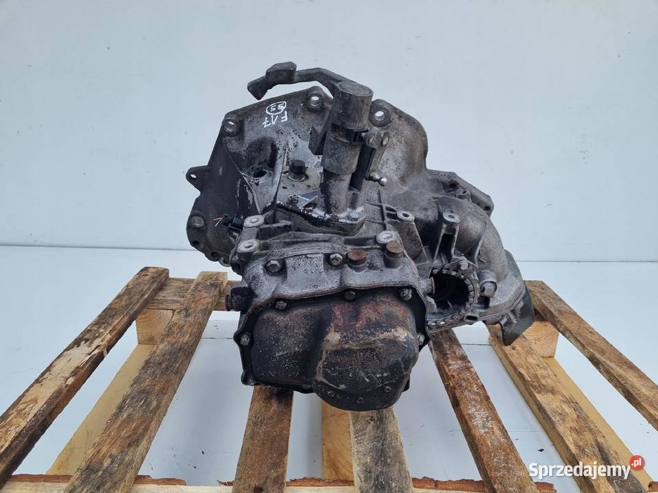 Opel Vectra C 16 18 16V SKRZYNIA BIEGÓW F17C374