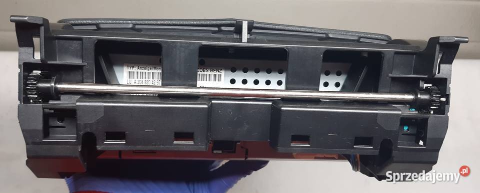 PANEL WYŚWIETLACZ MERCEDES W204 A2048205497 osobowe Mielęcin sprzedam