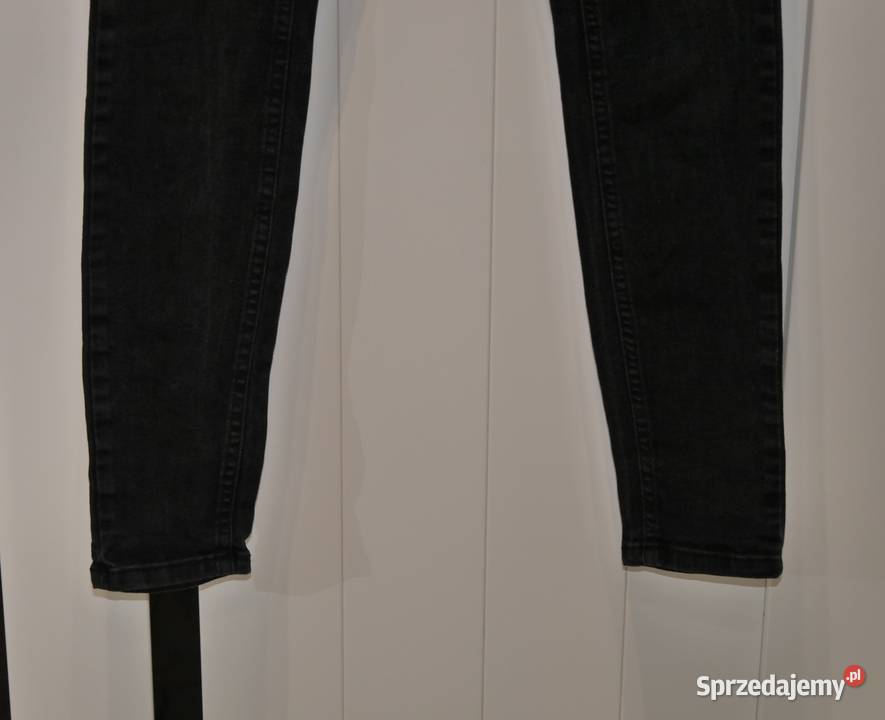 Gina Tricot fajne spodnie rurki 40 L szary/srebrny Wrocław