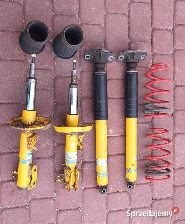 Zestaw sportowych amortyzatorów i sprężyn