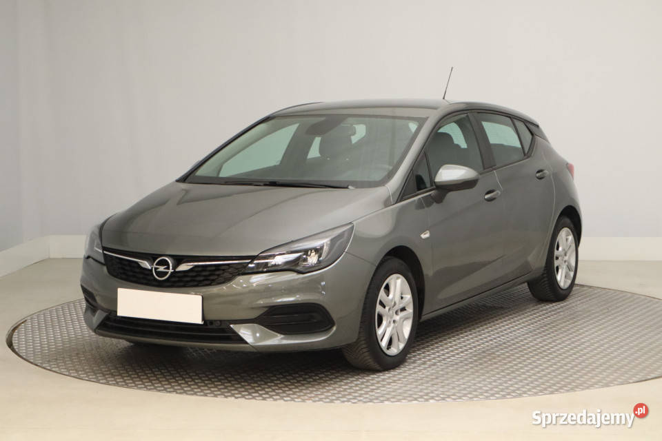 Opel Astra 12 Turbo benzyna