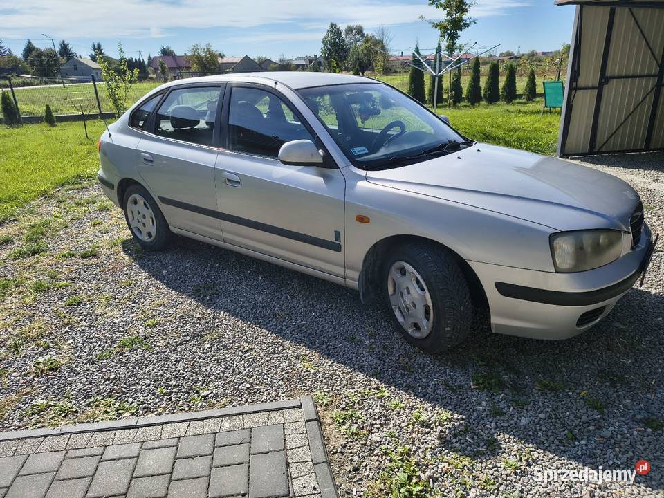Hyundai elantra xd 20 Crdi manualna Błonie