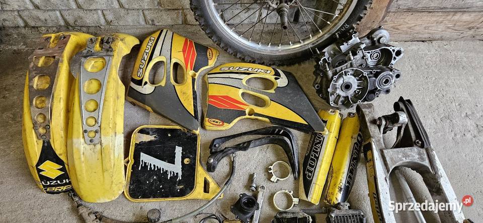 Suzuki RM 250 9596r pozostałości cześci Wieluń