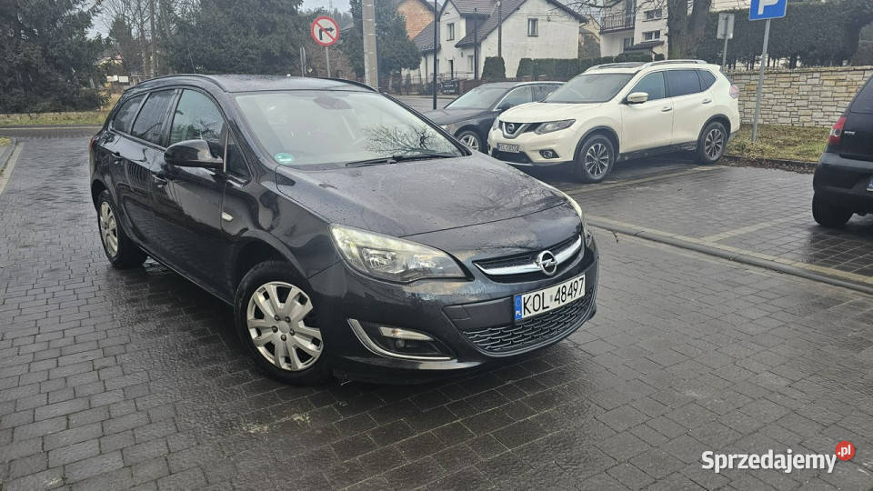 Opel Astra 2013 r 17 CDTI 110 Grzana Kierow i bluetooth Chechło