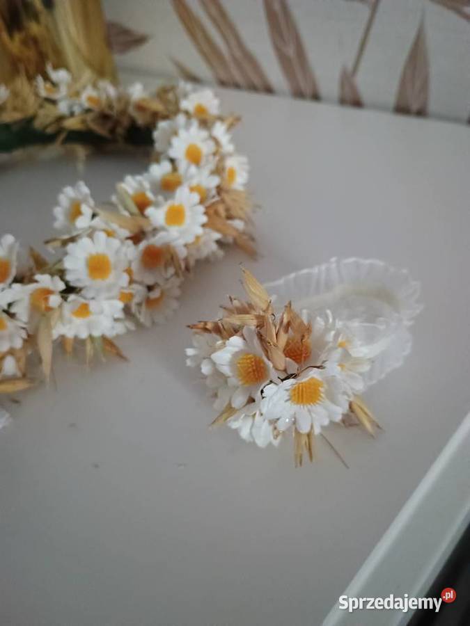 Wianek komunijne stokrotki