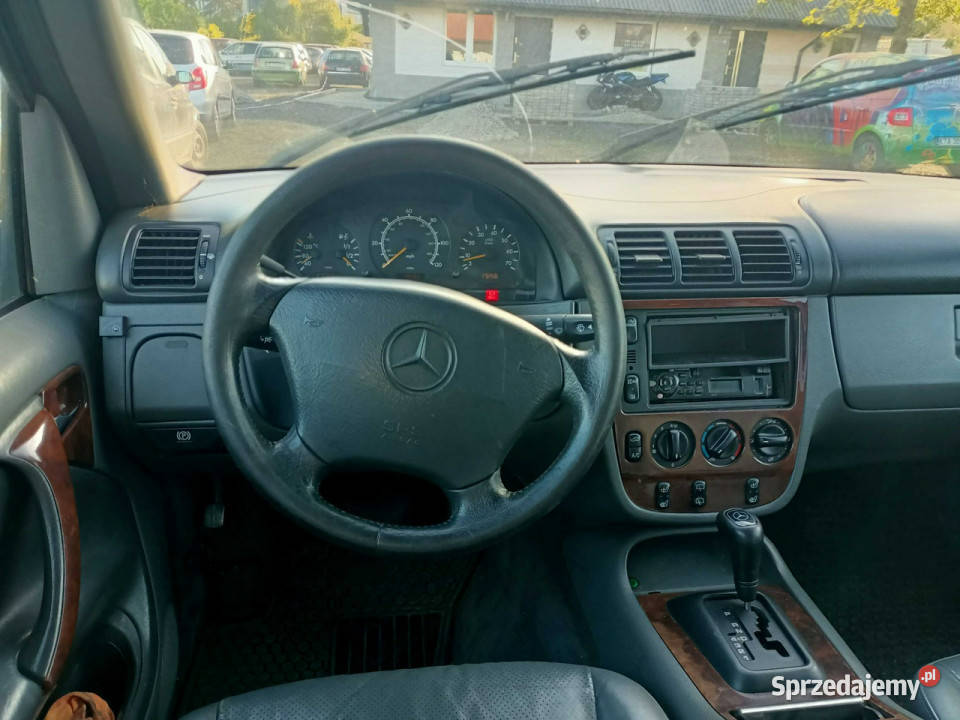 Mercedes ML 320 Mercedes ML 32LPG 98r Automat Tarnów