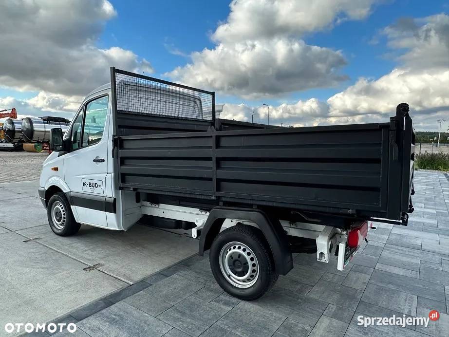 SAMOCHÓD CIĘŻAROWY MERCEDES SPRINTER 311 CDI Tuliszków
