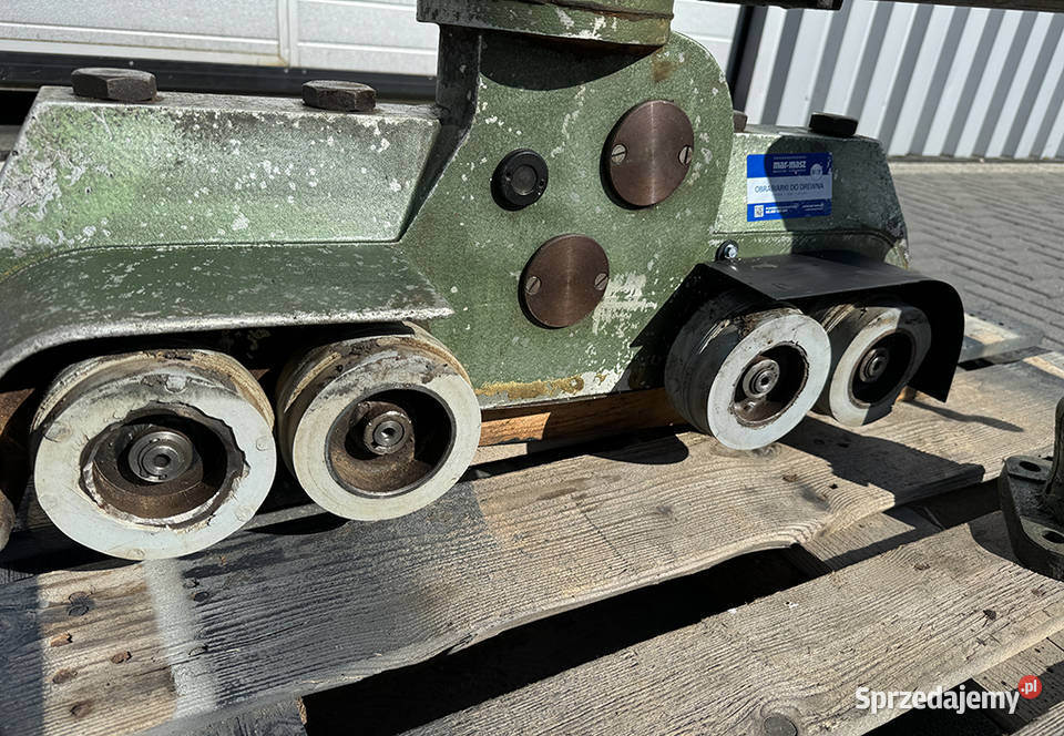 Posuw mechaniczny 4rolkowy dwustronny Sierakowska Huta
