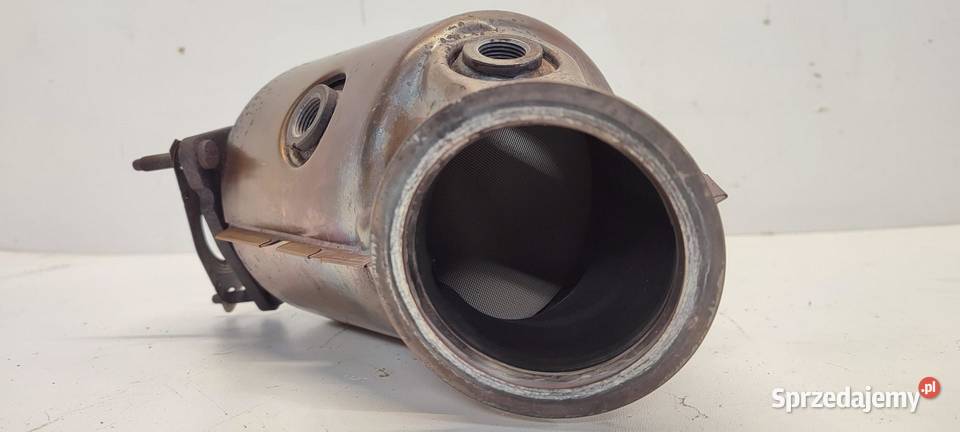 VOLVO XC40 KATALIZATOR 15 HYBRID 31670288