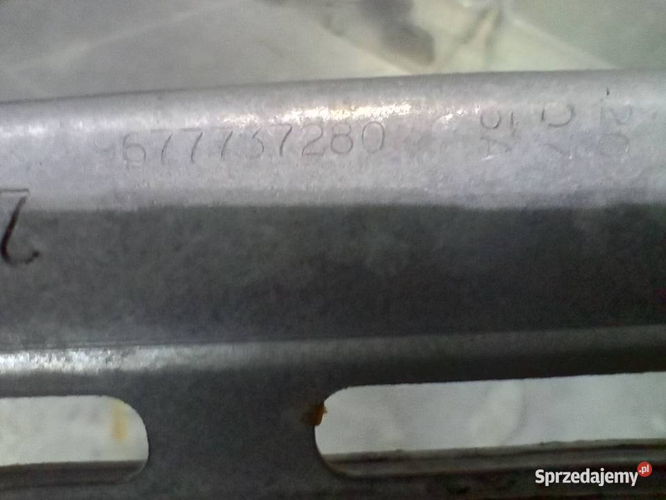 Peugeot 308 T9 podnośnik szyby prawy tył silnik osobowe lubelskie sprzedam