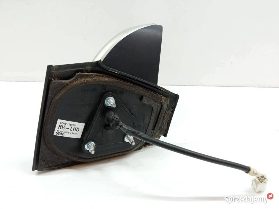 LUSTERKO PRAWE 3PIN EUROPA 879100D250 Toyota
