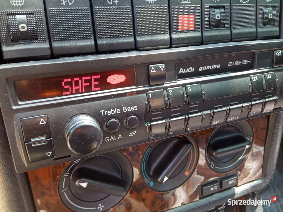 Radio Audi Gamma CC 22 Grundig 4D0035186 podkarpackie Dębica sprzedam