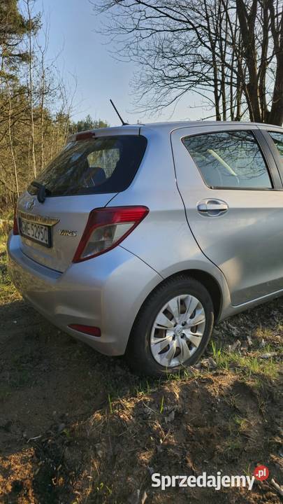 Toyota Yaris III 2013 10 benzyna14500 270300km Wejherowo