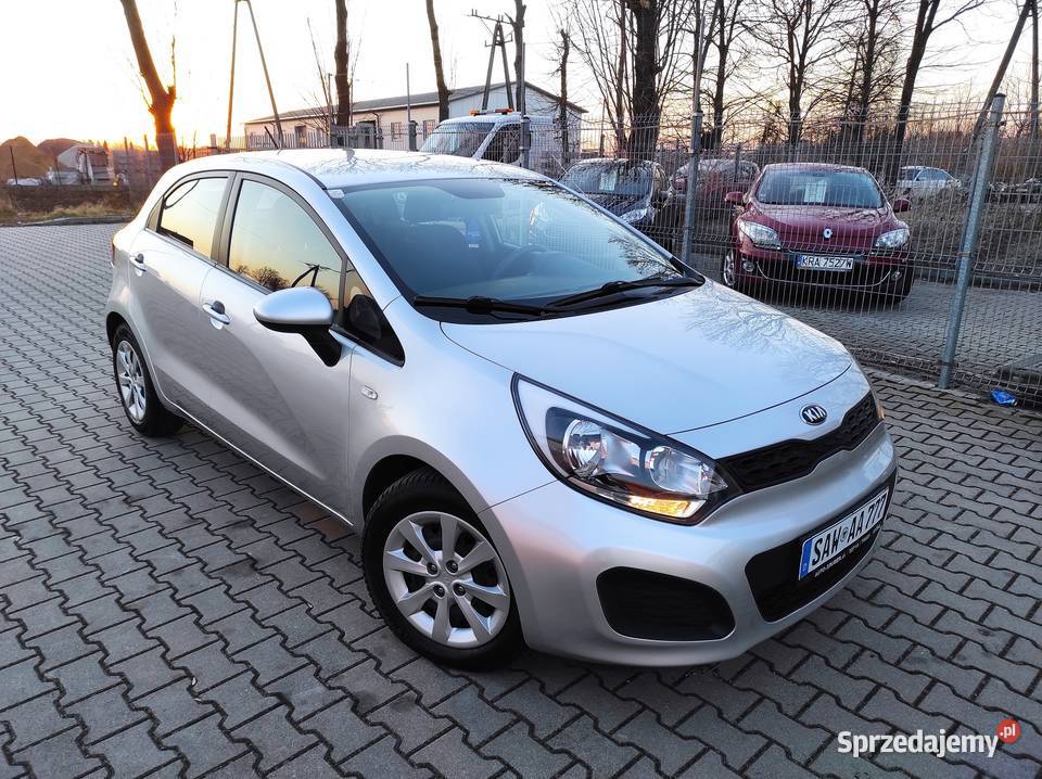 Kia Rio III 12 85 2013 r 149000 Słomniki