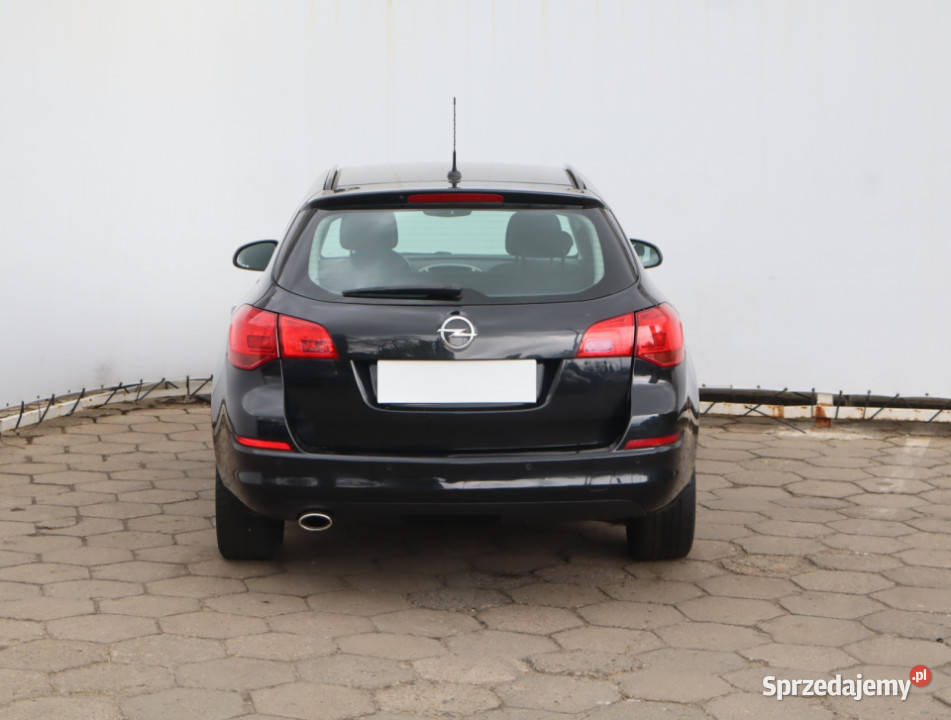 Opel Astra 14 T