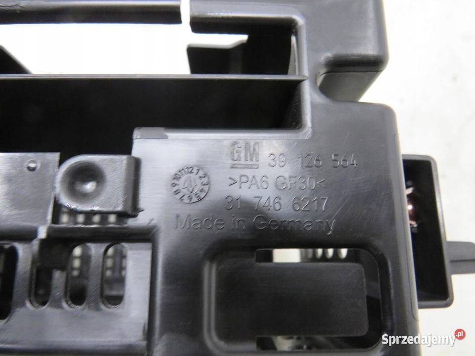 OBUDOWA KOSZ RADIA TUNERU INSIGNIA B 39126564